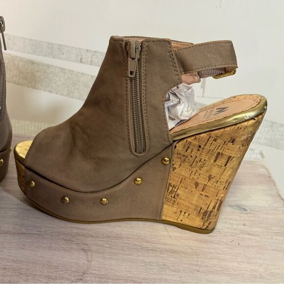 Madison Peep Toe Wedge Sandals size 6.5 good condition - Picture 6 of 7